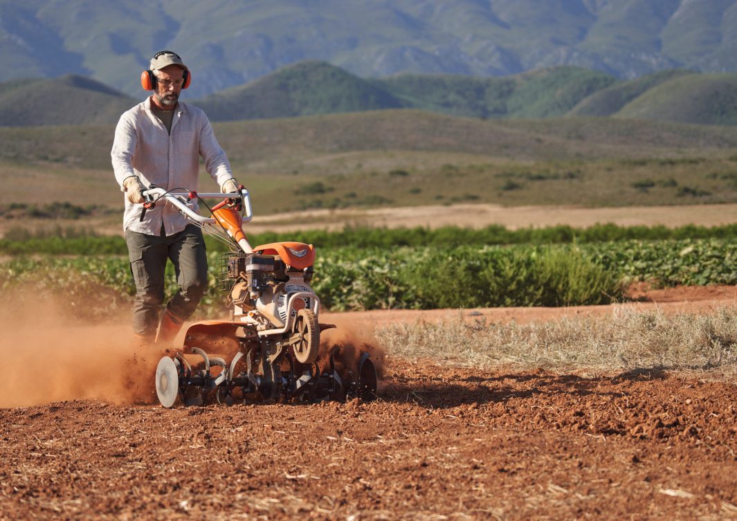 motocultor stihl mh 710 motocultor stihl mh 710